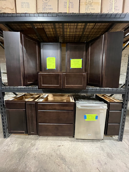 Kitchen Cabinet Set (POS R112124A)