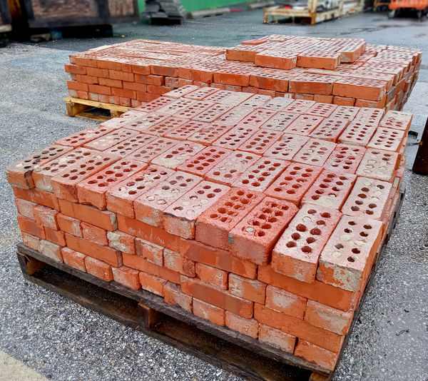 Cored Brick 10-hole